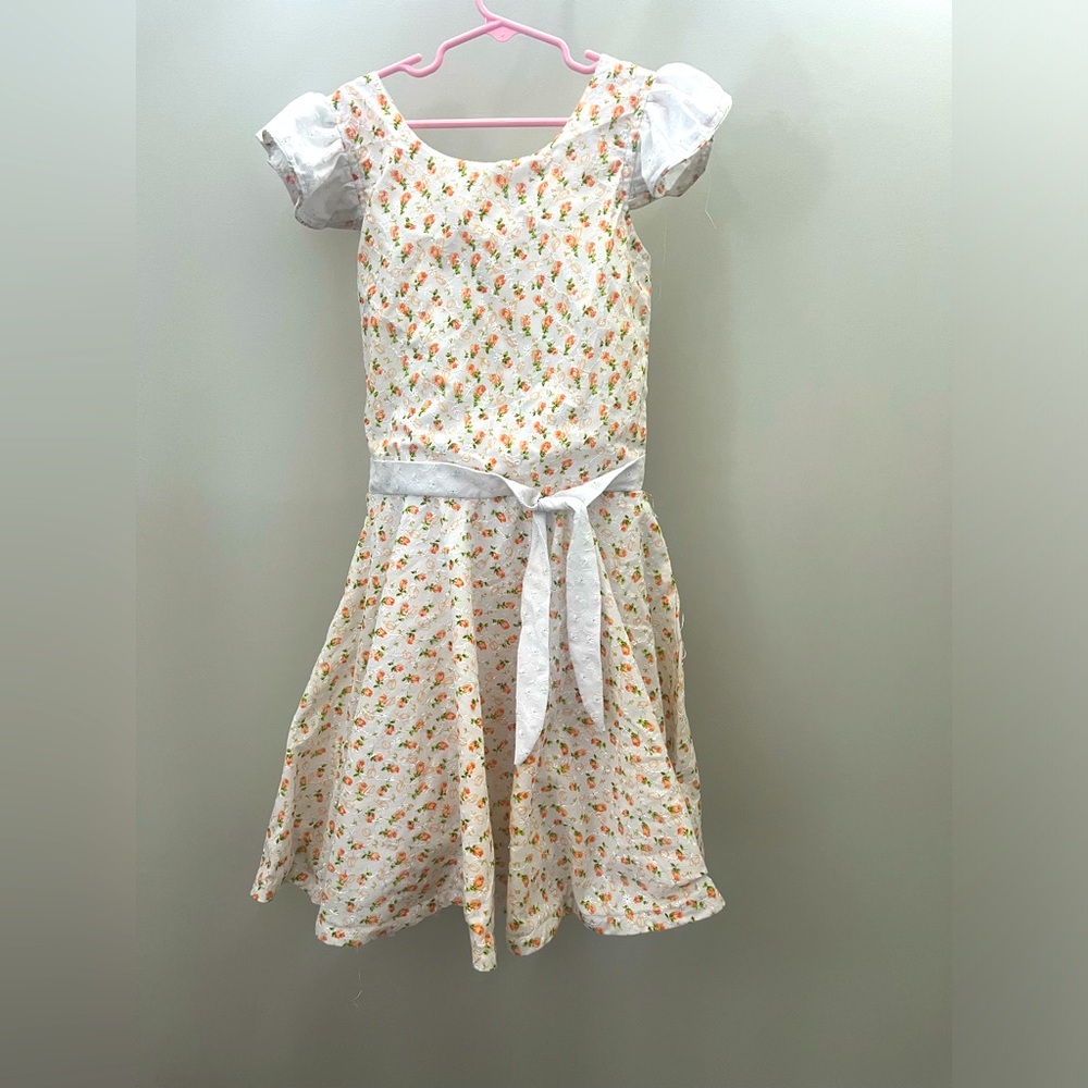 Girls dress 30